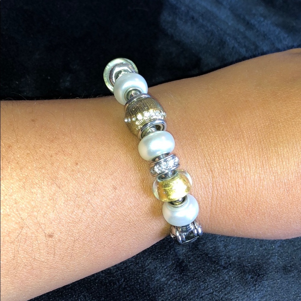 Vintage Click-Clack Charm Bracelet ~ Magnetic 🧲